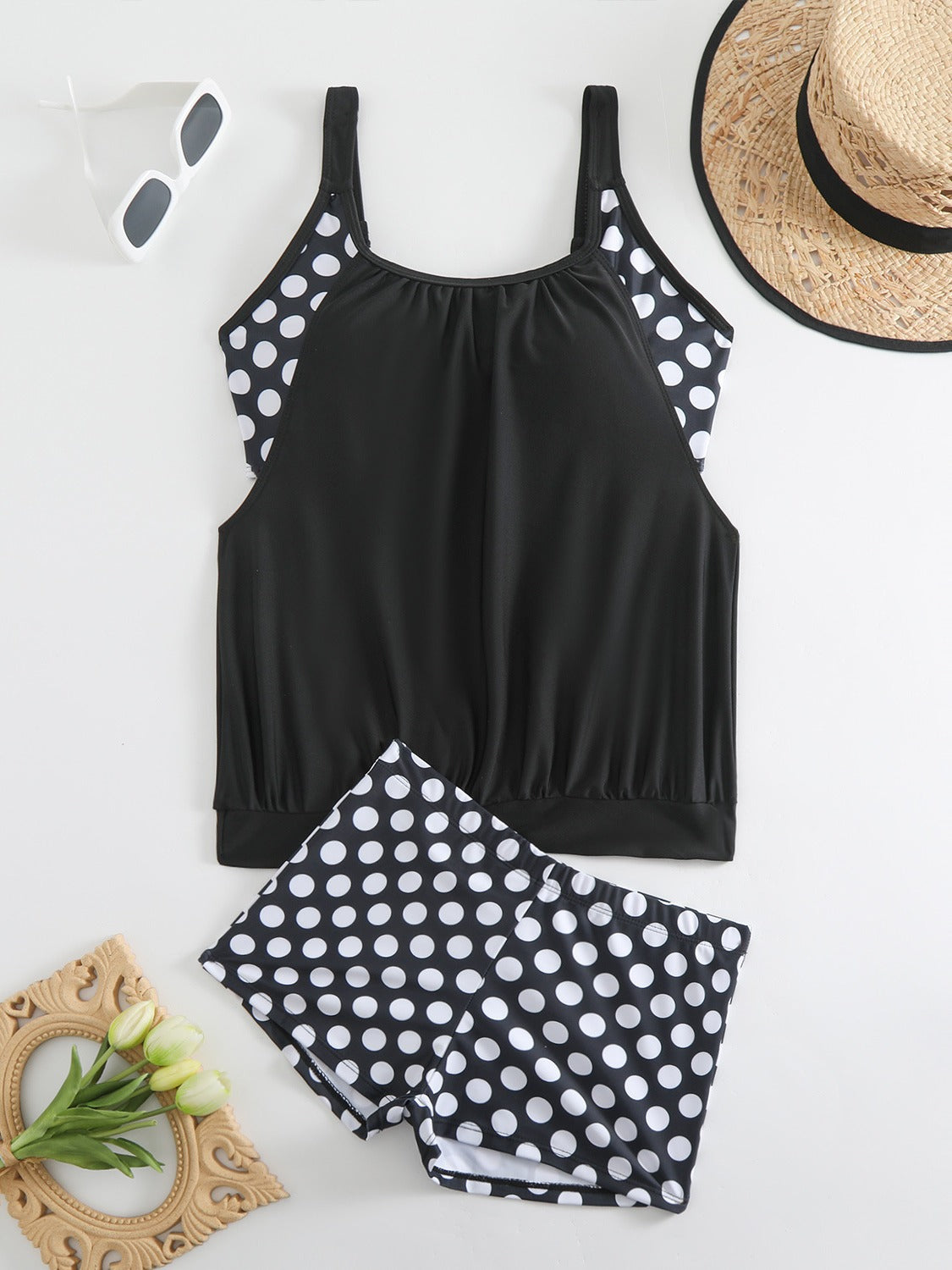Sommerfeld | Gepunktetes Tankini-Set mit Shorts